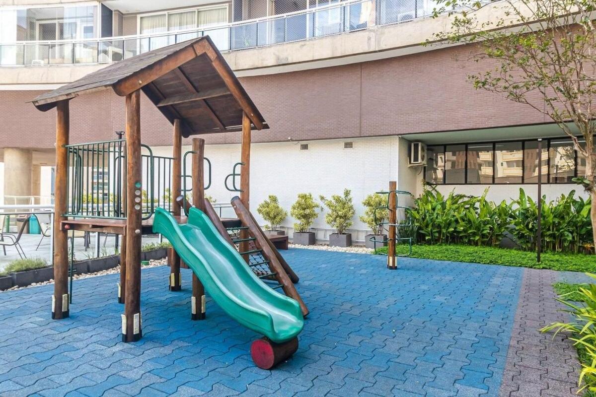 Studio Moderno Em Condominio De Luxo Pe Na Areia Сантос Экстерьер фото